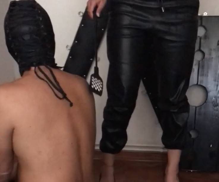 Whip and ponyplay